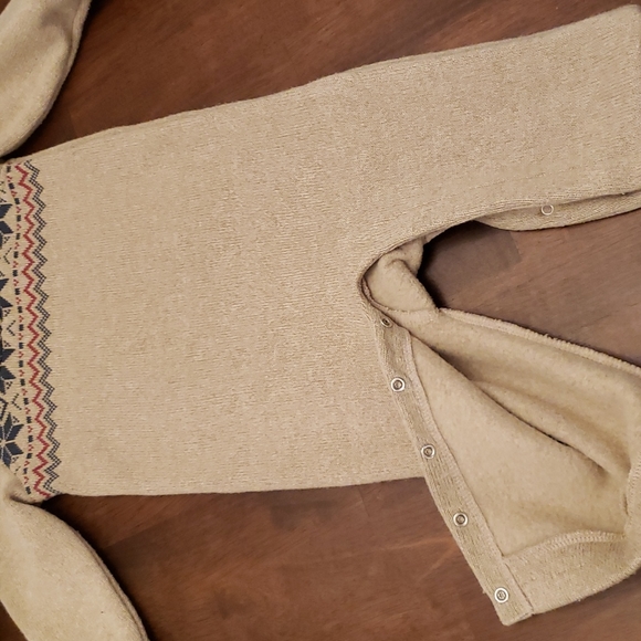 Boys Sweater Romper - Picture 3 of 3